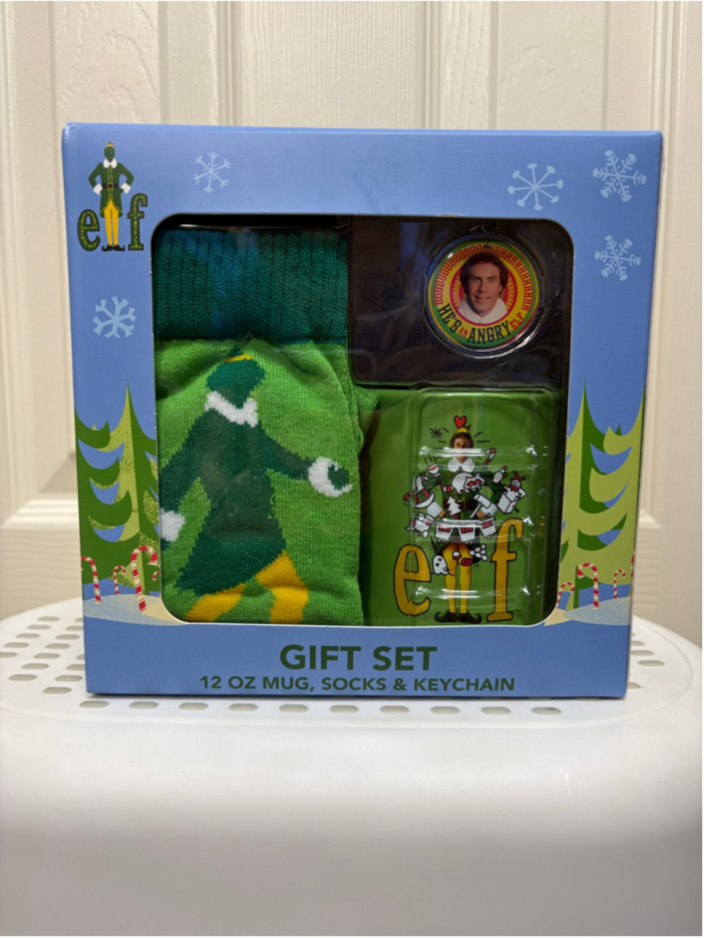 Elf Movie NEW Gift Set Mug Unisex Socks Keychain One Size Green Yellow